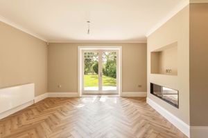 Photo 5- click for photo gallery